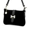 https://yesss.com.ua/image/cache/catalog/product/25-068/zhinocha-shkirjana-sumka-25-068-chornii-5904492406577-5904492403019-100x100.webp
