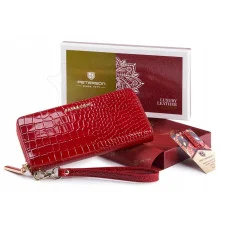 Жіночий шкіряний гаманець Peterson PTN CR-781