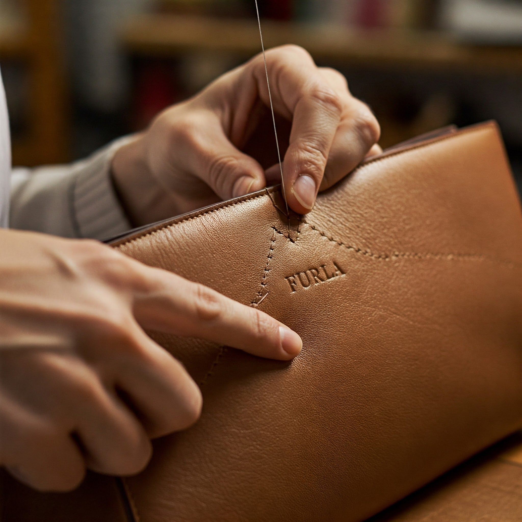 Секреты производства: Загляните "за кулисы" Furla - где рождается итальянская элегантность 